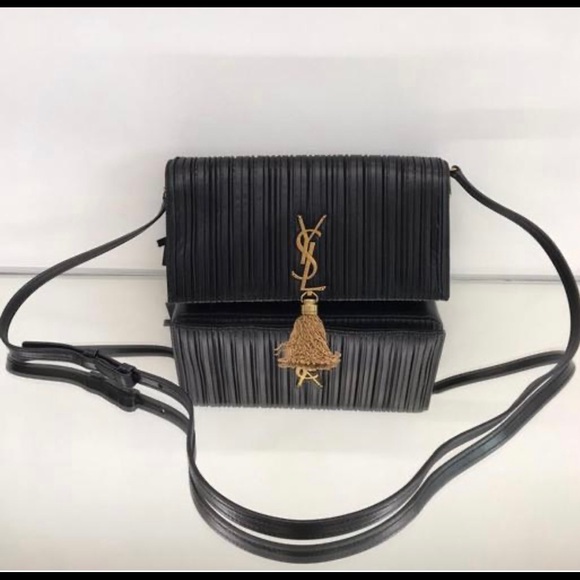 Authentic Saint Laurent Crossbody 🎆 - Picture 1 of 15